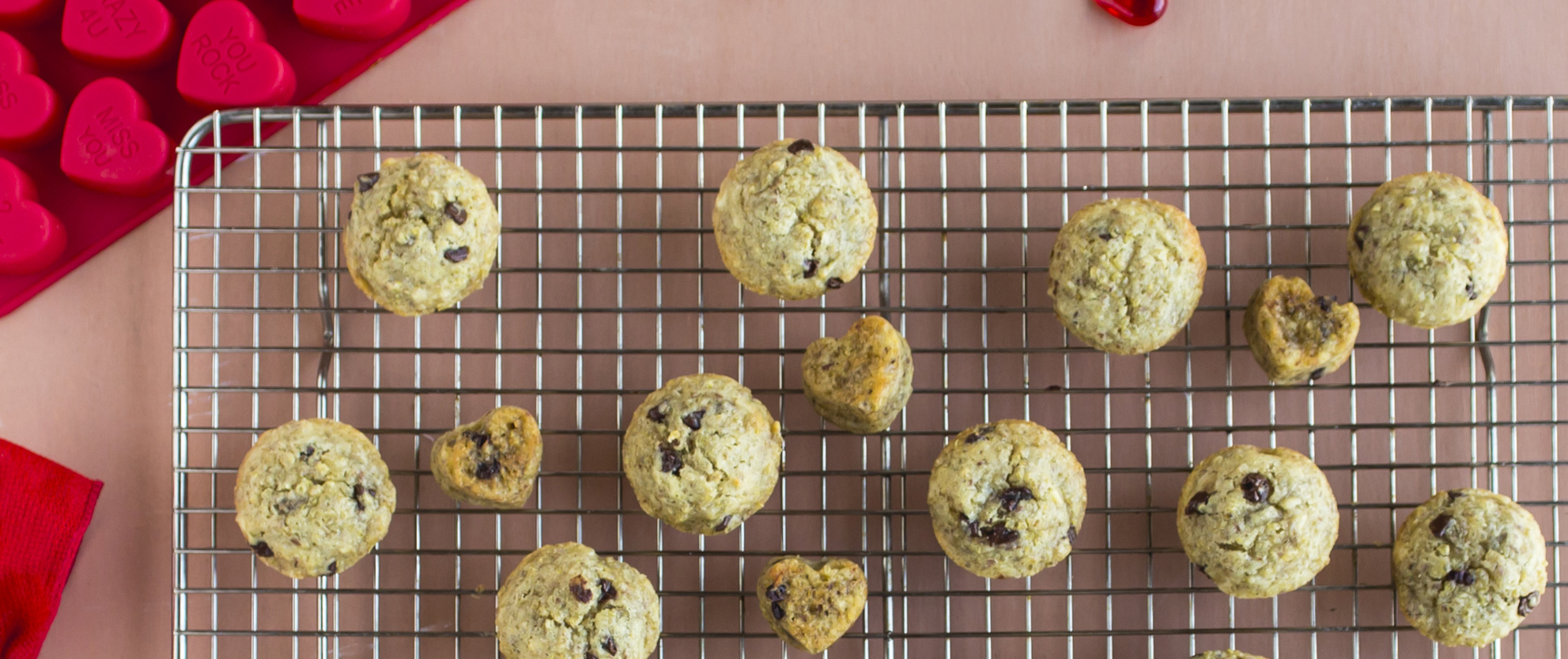 Banana Chocolate Chip Quinoa Mini Muffins - ecoLife