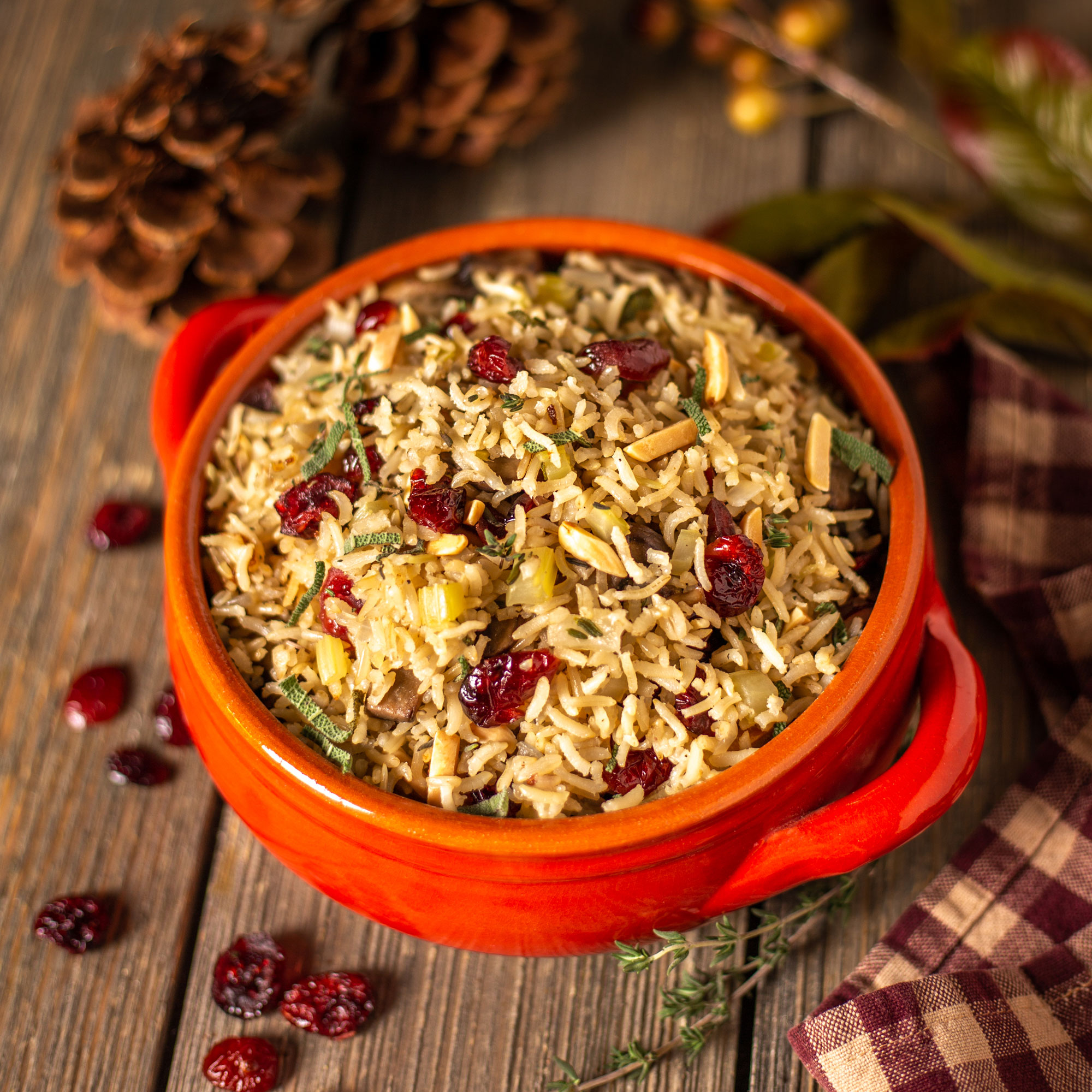 Cranberry, Mushroom and Almond ecoLife® Quick Cook Brown Rice