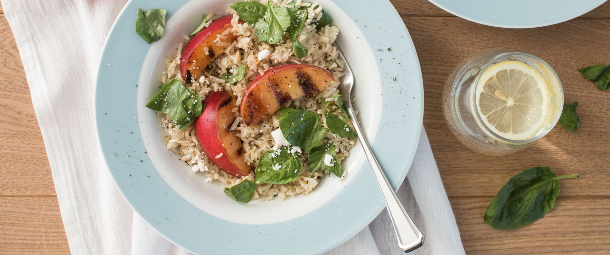 Grilled Peach Rice Salad - ecoLife